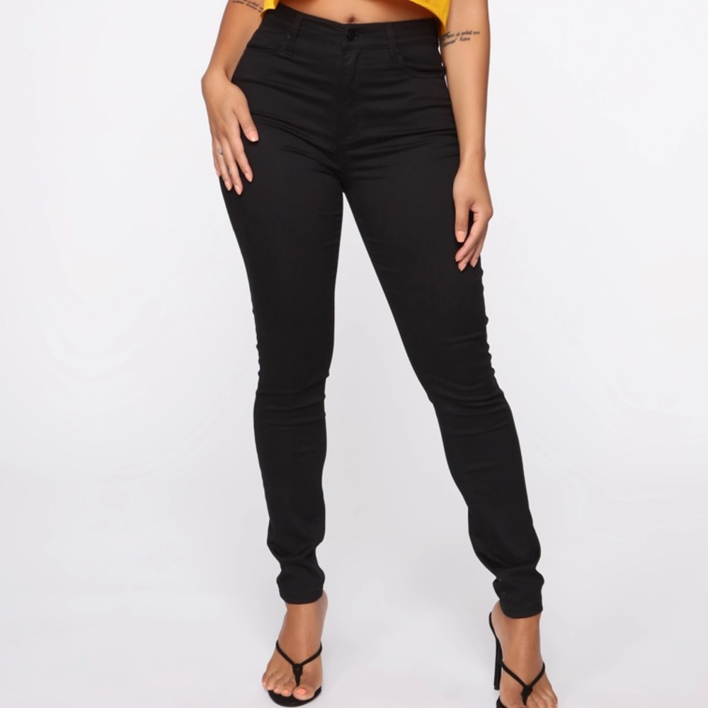 FN Skinny Pants